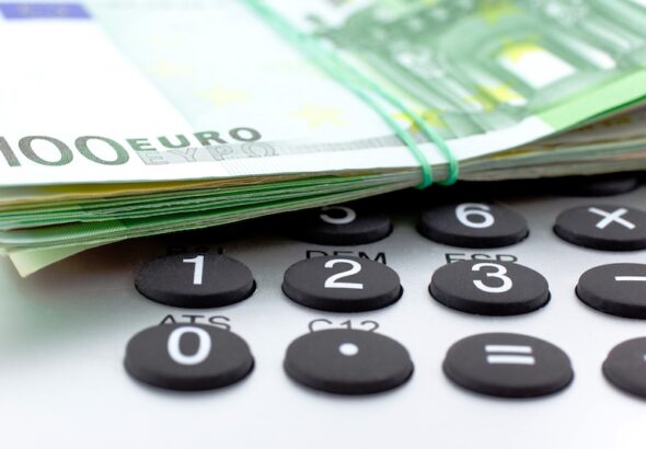 Miniräknare och Eurosedlar